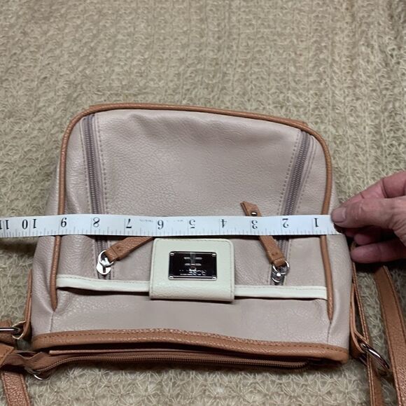 š„5/20š„RosettiāMediumāShoulderābagĀ TanāCreamāandābeige - Picture 8 of 12